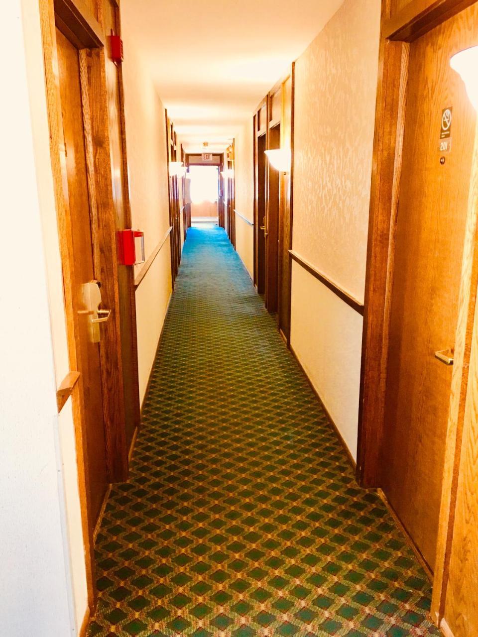 Lancaster Welcome Inn Exterior photo